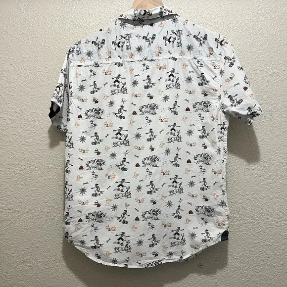 Eighth Avenue Men S Skateboarding Skeletons Button-Up Shirt Halloween Fall - Picture 4 of 6